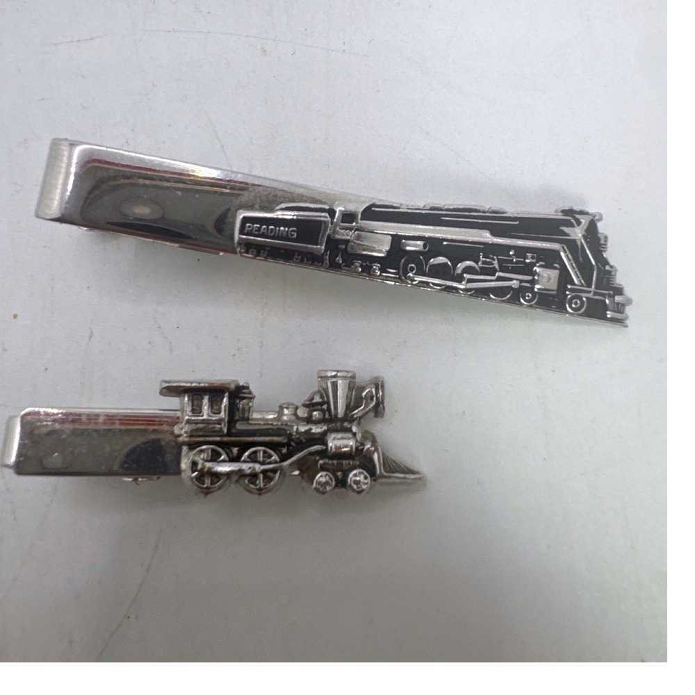 Vintage Reading Railroad Steam Engine Train Tie Clip Set Silver Tone 2pc Lot
